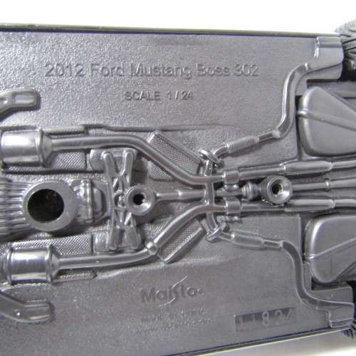 Maisto 2012 Ford Mustang Boss 302 model car - scale