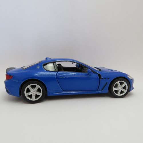 RMZ City 2018 Maserati Gran Turismo model car - Pull back action