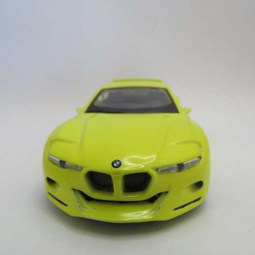 Maisto BMW 3.0 CSL Hommage die-cast model car - Scale 1/44 - Pull back action