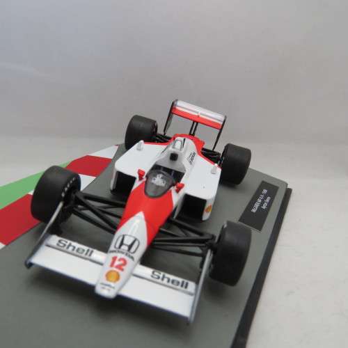 Formula 1 McLaren MP 4/4 - 1988 model car - #12 Ayrton Senna - Scale 1/43