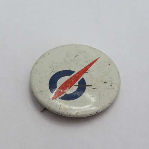 Vintage Total pin badge (tinnie)
