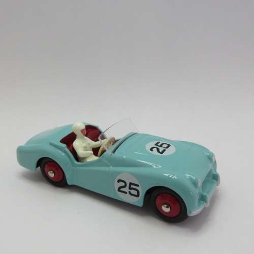 Dinky Toys #111 Triumph TR2 Sports model car - Mint boxed - DeAgostini Ltd