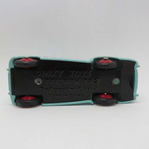 Dinky Toys #111 Triumph TR2 Sports model car - Mint boxed - DeAgostini Ltd