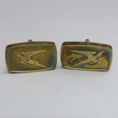 Pair of vintage SA Airways cufflinks