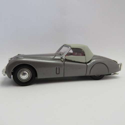 Corgi Classics Jaguar XK 120 die-cast model car - Head lamp missing - Mirror missing