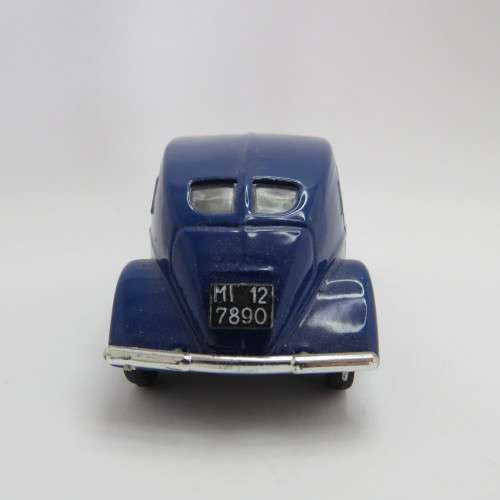 Brumm 1940 Lancia Aprilia die-cast model car - Scale 1/43