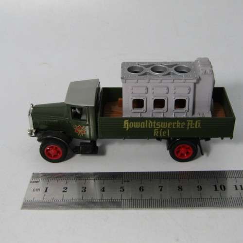 Matchbox 1932 Mercedes-Benz L5 Howaldtswerke model truck - Y6 Models of Yesteryear