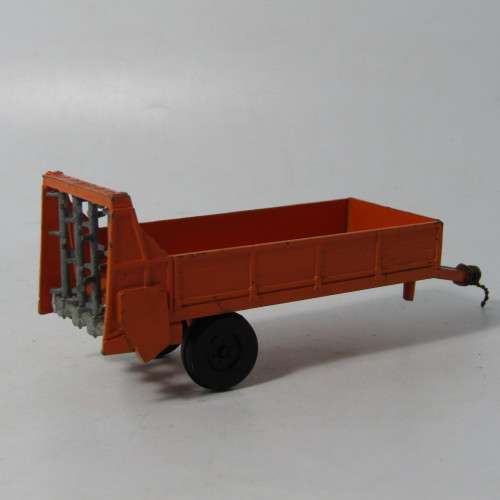 Yaxon Art 071 orange farm trailer - hook missing