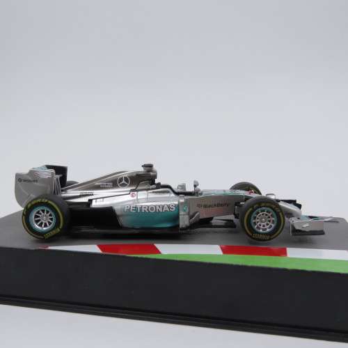 Formula 1 Mercedes F1 WO5 Hybrid - 2014 model car - #44 Lewis Hamilton - Scale 1/43
