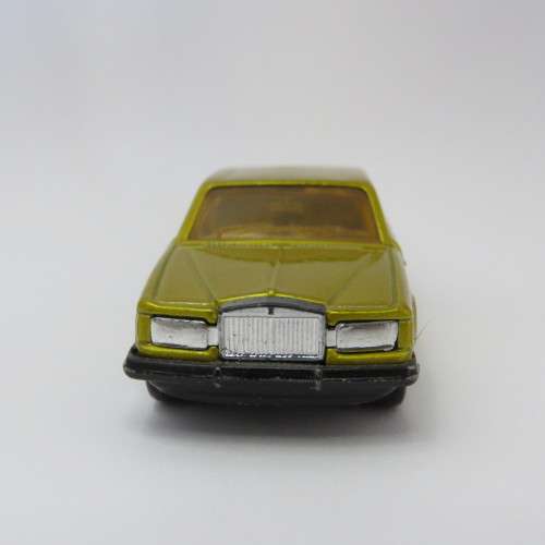 Vintage Matchbox Rolls-Royce silver spirit toy car - Opening doors