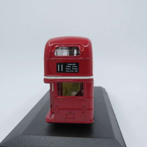 Oxford London Bus `Typhoo tea` die-cast model in case