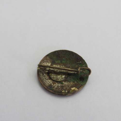 Mercedes-Benz enamel pin badge