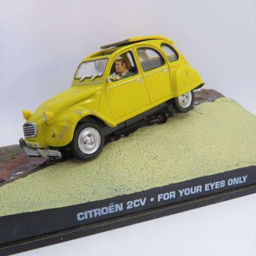 James Bond 007 Citroen 2 CV model car - For your eyes only