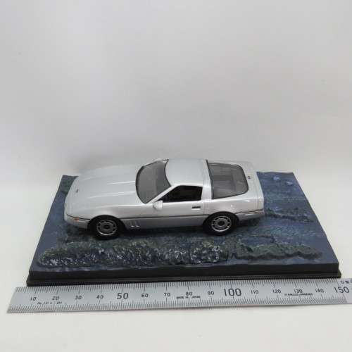 James Bond 007 Chevrolet Corvette model car - A view to a kill