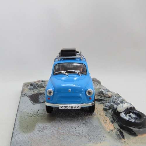 James Bond 007 ZAZ-965A model car - Goldeneye