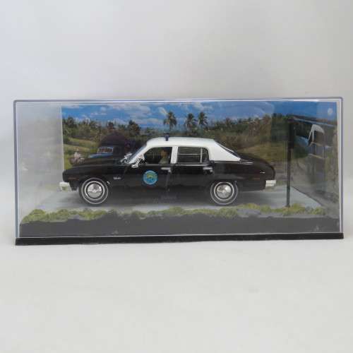 James Bond 007 Chevrolet Nova Police car - Live and let die