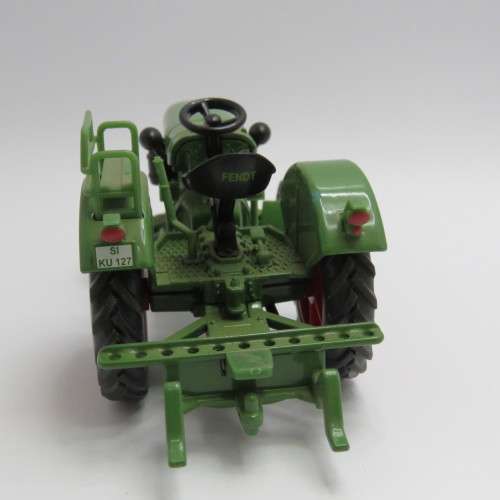 Siku #3464 Fendt Diesel Ross F28 die-cast tractor - Scale 1/32