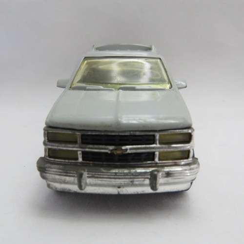 Road Champs Chevrolet Suburban truck - Rhode Island State Police - Rear window missing