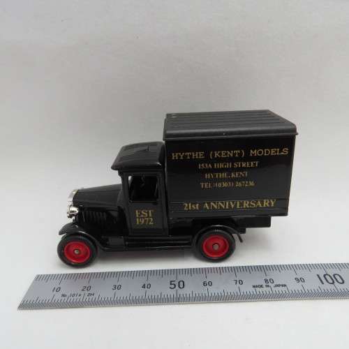 Days Gone Lledo Chevrolet van with Hythe (Kent) models die-cast car in box