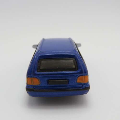Hongwell Mercedes-Benz 300 T model car - Scale 1/72