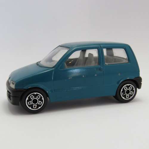 Bburago Fiat Cinquecento die-cast model car - Scale 1/43