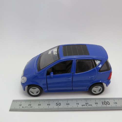 Maisto Mercedes-Benz A-Class model car - Scale 1/34