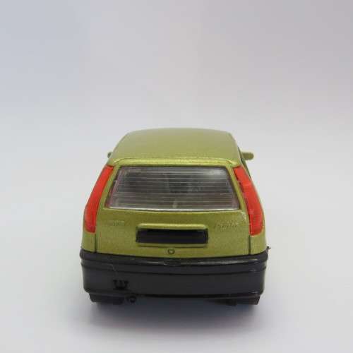 Bburago Fiat Punto model car - Scale 1/43