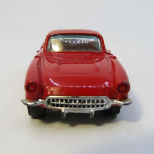 Yatming #1079 - 1957 Chevrolet Corvette toy car - opening doors
