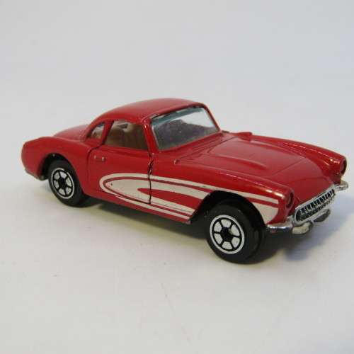 Yatming #1079 - 1957 Chevrolet Corvette toy car - opening doors