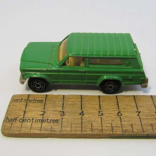 Majorette #236 Jeep Cherokee toy car - scale 1/64 - opening rear