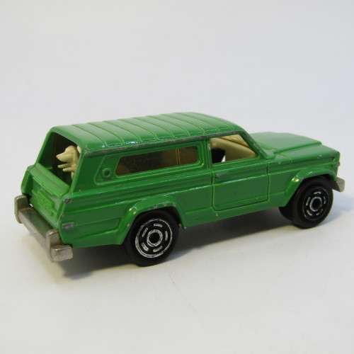 Majorette #236 Jeep Cherokee toy car - scale 1/64 - opening rear
