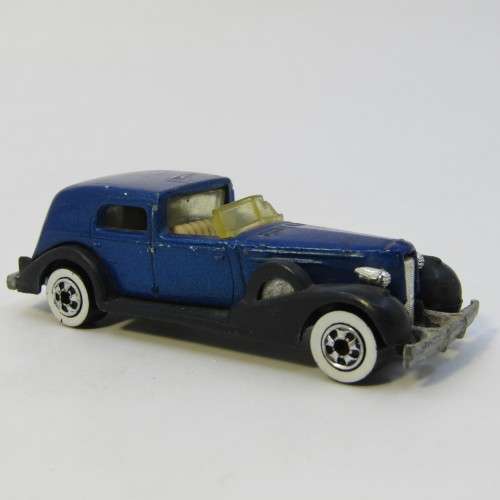Hot Wheels classic caddy toy car - Malaysia - window damaged