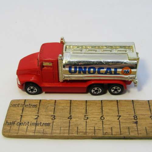 1992 Hot Wheels UnoCal 76 tank truck toy car - Malaysia
