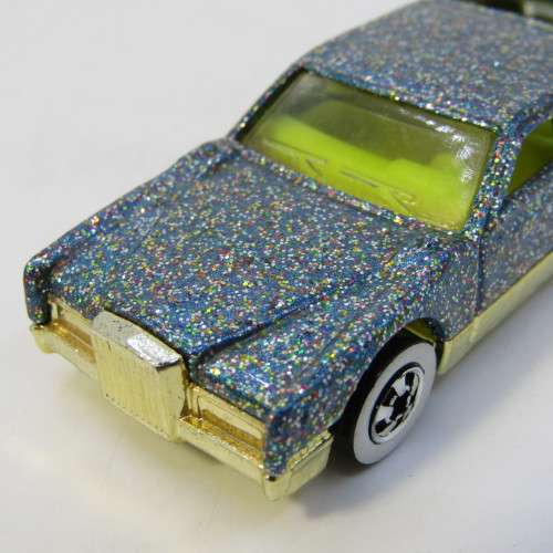 1992 Hot Wheels Limozeen gold speckles toy car - Malaysia