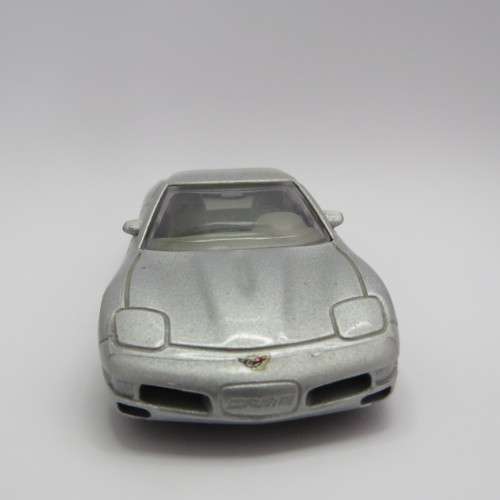 Bburago Chevrolet Corvette model car - Scale