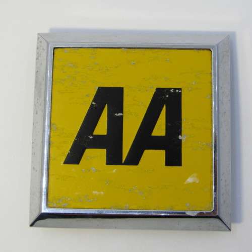 Motor Vehicle vintage AA badge