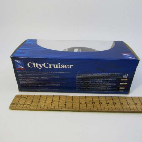 NewRay CityCriuser Mercedes-Benz C-lass model car in box - scale 1/32