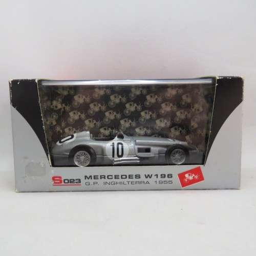 Brumm 1955 Mercedes-Benz W196 racing model car in case - Scale 1/43