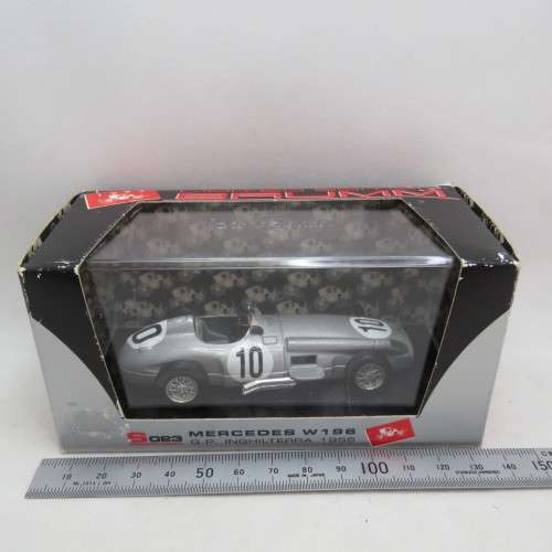 Brumm 1955 Mercedes-Benz W196 racing model car in case - Scale 1/43