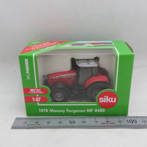 Siku #1878 Massey Ferguson MF 8480 model tractor in box - Scale 1/87