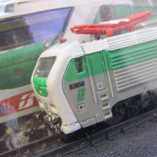 Amercom Italy E402B model train