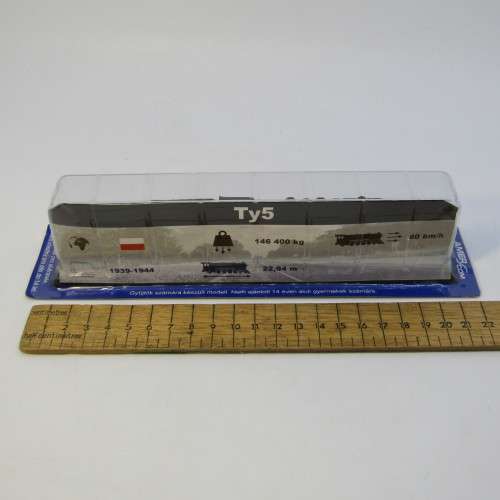 Amercom Poland 1947 Ty5 Locomotive and Tender model train