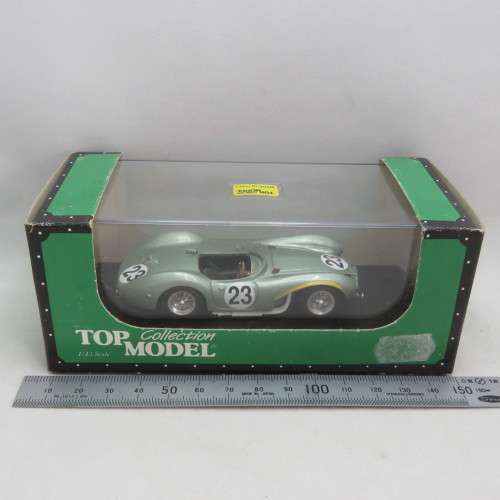 Top model Collection Aston Martin DB35 racing model car Le Mans 24 hr - Resin model - Scale 1/43
