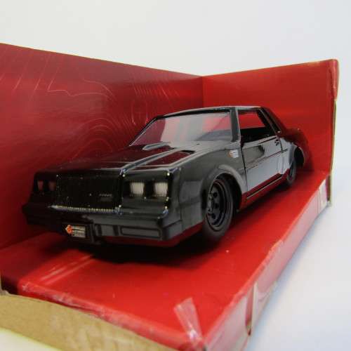 Jada Fast and Furious Dom`s Buick Grand National model car in box - scale 1/32