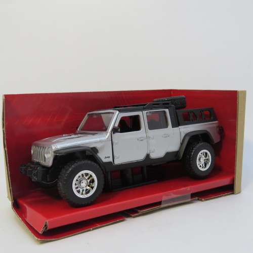 Jada Fast and Furious 2020 Jeep Gladiator model car in box - Scale 1/32