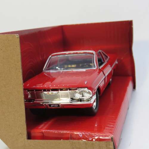 Jada Fast and Furious Dom`s Chevy Impala Model car in box - Scale 1/32