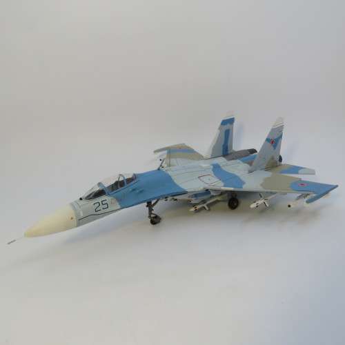 GainCorp Russian Sukhoi Su-27 Flanker die-cast model plane - Scale 1/72