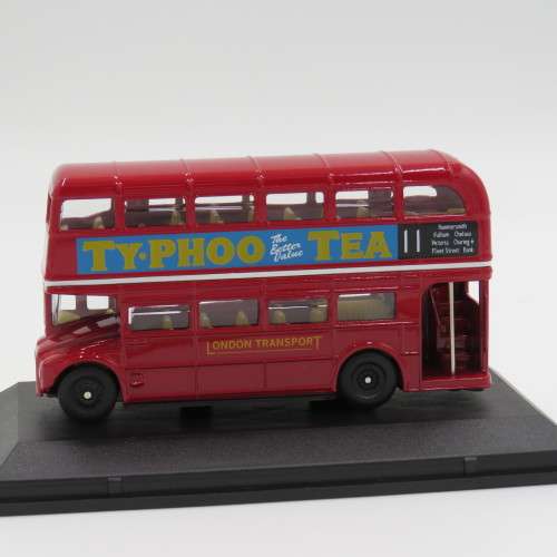 Oxford London Bus `Typhoo tea` die-cast model in case