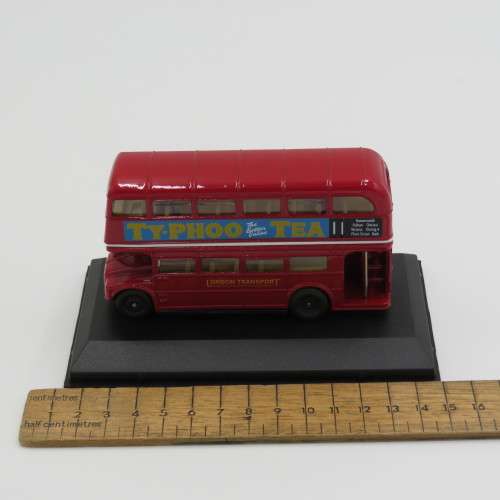 Oxford London Bus `Typhoo tea` die-cast model in case