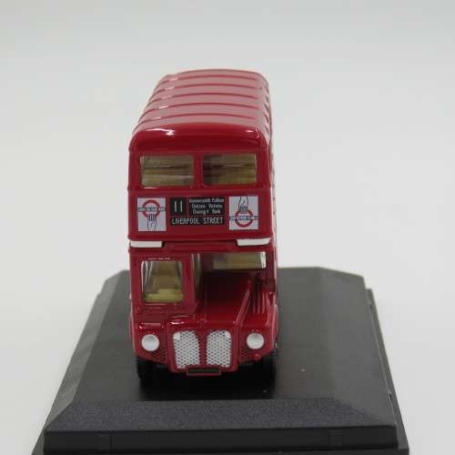Oxford London Bus `Typhoo tea` die-cast model in case